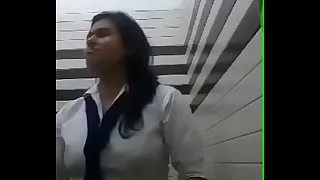 Indian Assignation Girl pleasing her boss