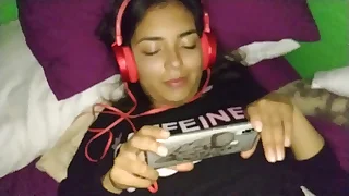 I have sex round a girl who likes to watch porn while unrefined penetrated&period;