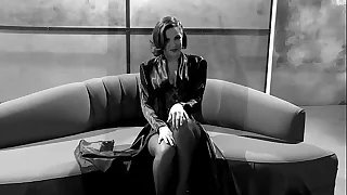 Bobbi S masturbates in a corset added to stockings